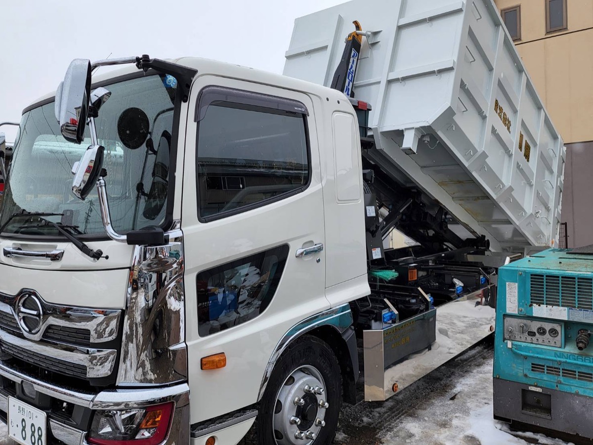 日野トラック荷台